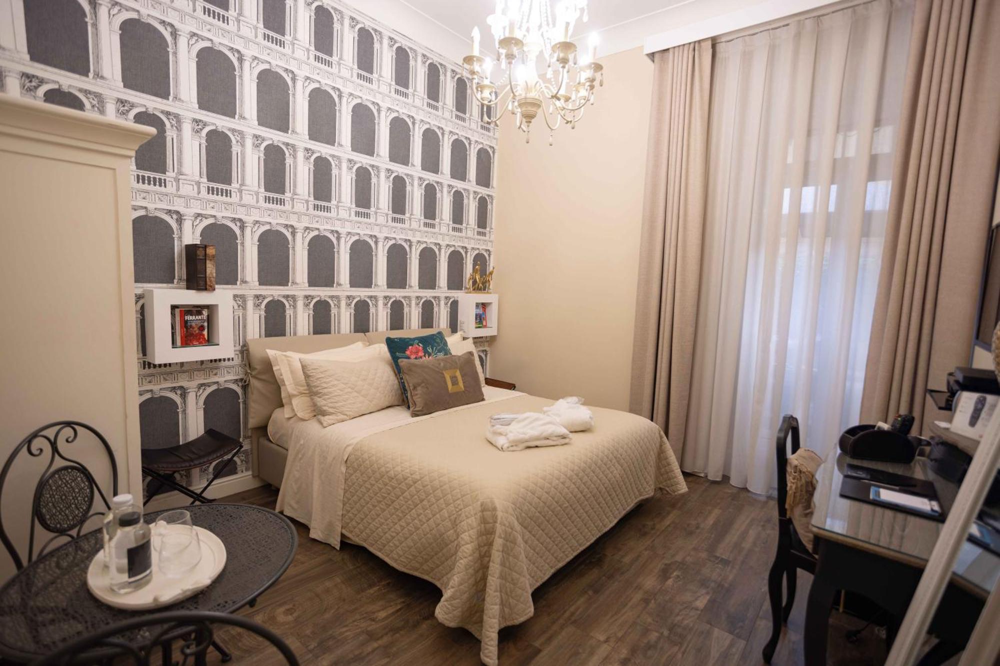 Domus Deorum Deluxe Naples Exterior photo